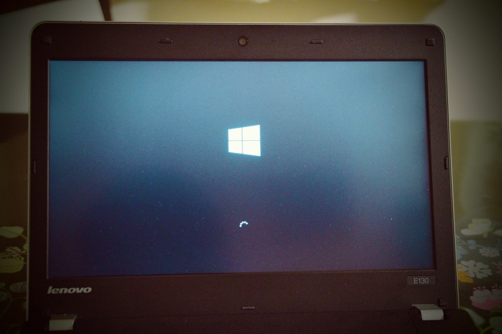 Windows10起動画面