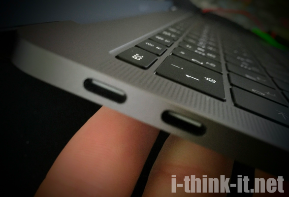 MacBookProのType-Cポート