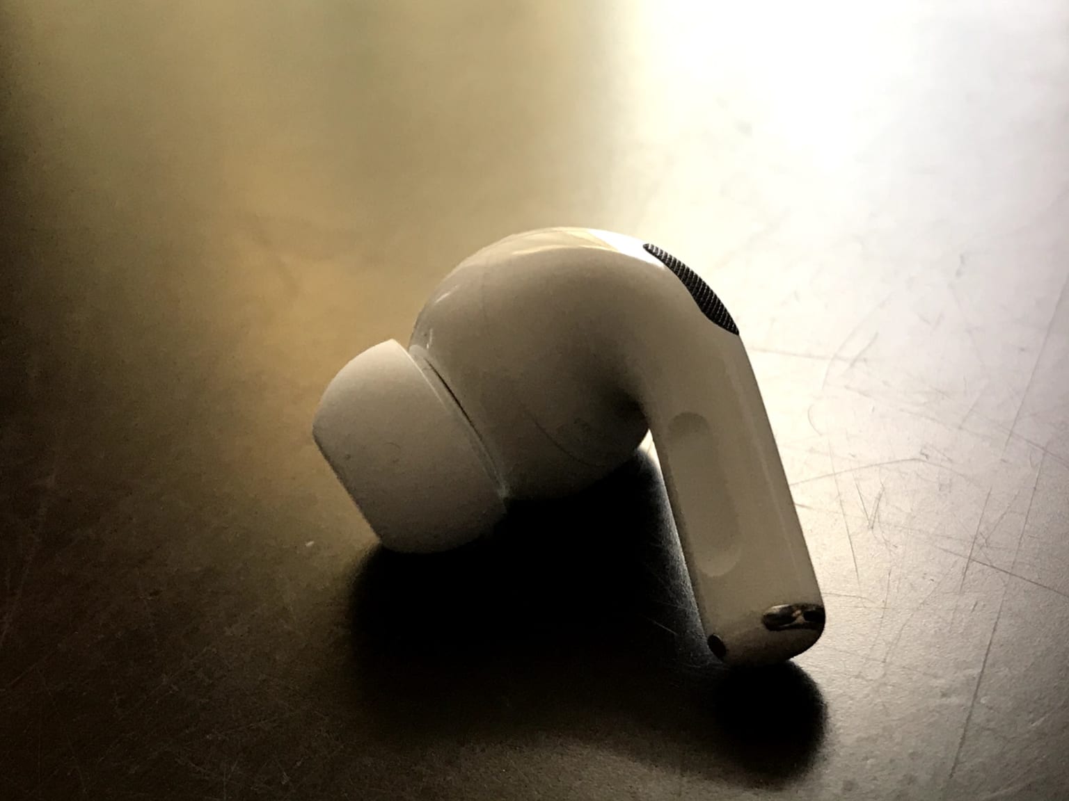 Apple AirPods Pro 両耳のみ 【すぐに大阪特売】Ⅱ | www.bohohotel.co.uk