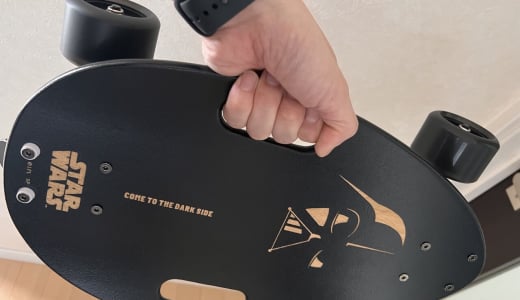 保護中: ElosスケートボードStar Warsエディションレビュー！軽量コンパクトで簡単に乗れるスゴいやつ！